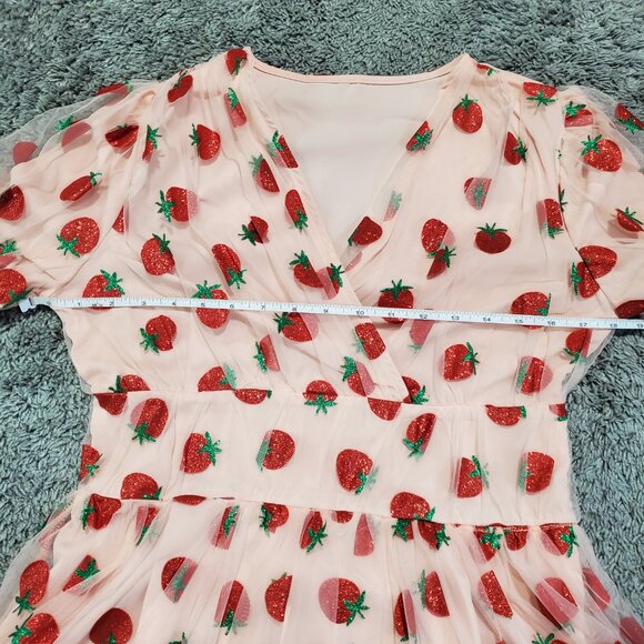 NWT Retro Stage 1950s Style Strawberry Lace Swing Dress - Medium - Picture 6 of 9